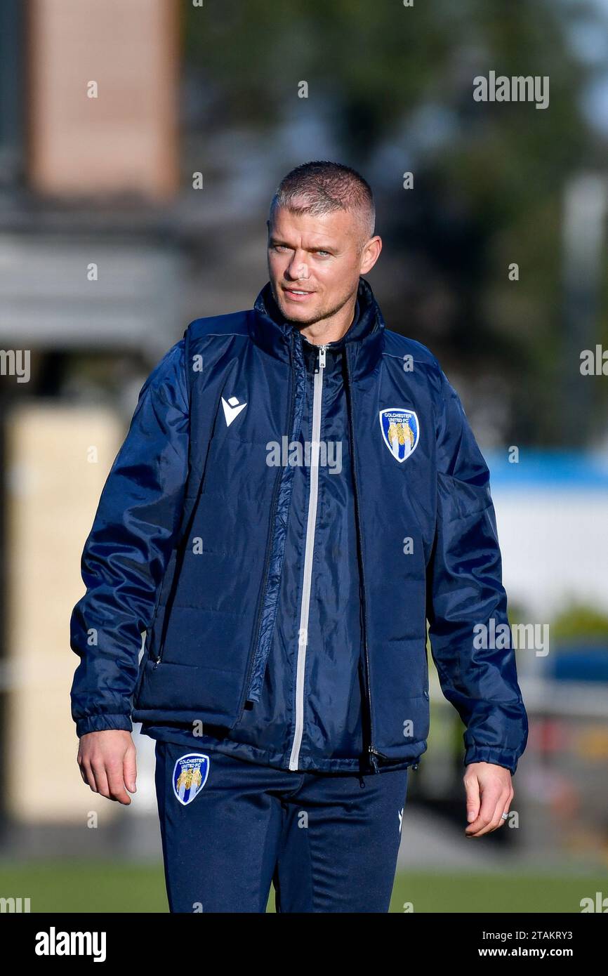 Swansea, Wales. 1. Dezember 2023. Paul Konchesky Colchester United Assistant Coach of Colchester United U21 vor dem U21-Spiel zwischen Swansea City und Colchester United an der Swansea City Academy in Swansea, Wales, Großbritannien am 1. Dezember 2023. Quelle: Duncan Thomas/Majestic Media/Alamy Live News. Stockfoto