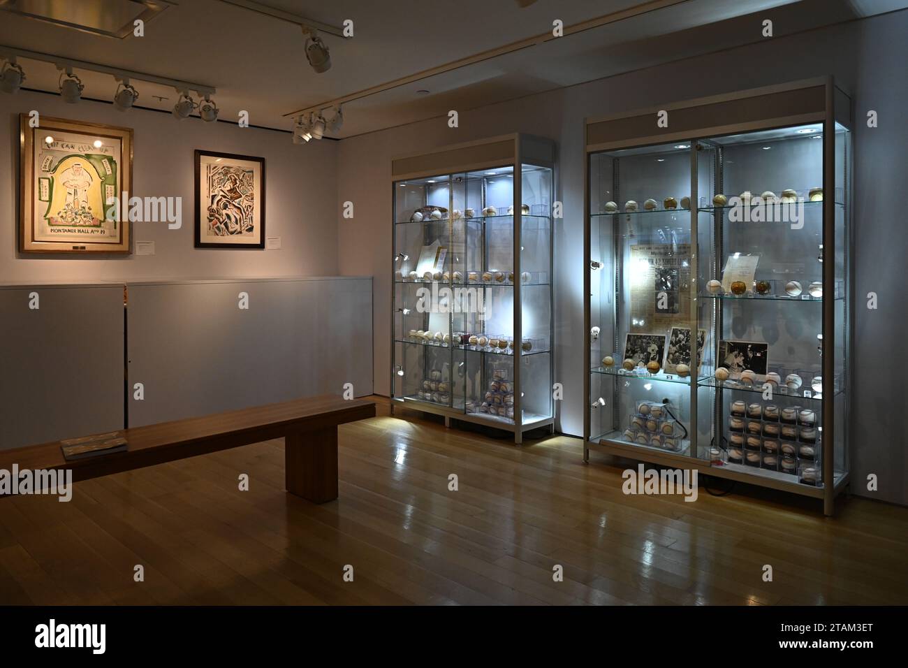 Auktion der Geddy Lee Collection von Baseball-Erinnerungsstücken bei Christie's am 1. Dezember 2023 in New York City. Stockfoto