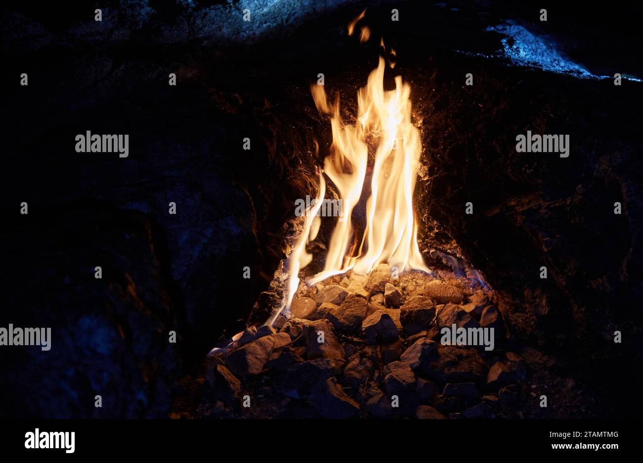Die ständig brennenden Flammen des Monte Chimaera bei Olympos, Antalya, Türkei Stockfoto