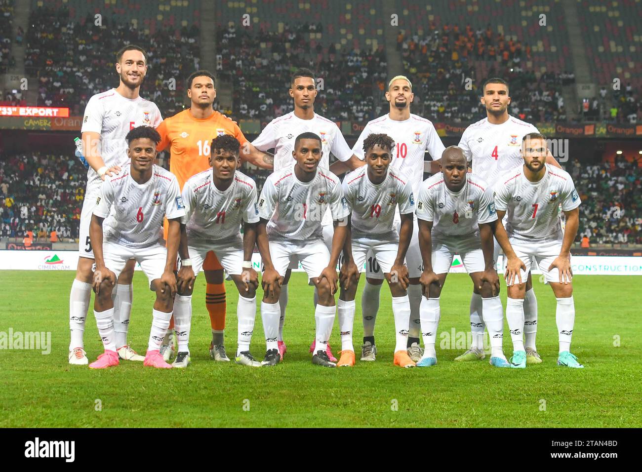 DOUALA, KAMERUN - 17. NOVEMBER: Mauritius während des Qualifikationsspiels zur FIFA-Weltmeisterschaft 2026 zwischen Kamerun und Mauritius im Japoma-Stadion am Nove Stockfoto