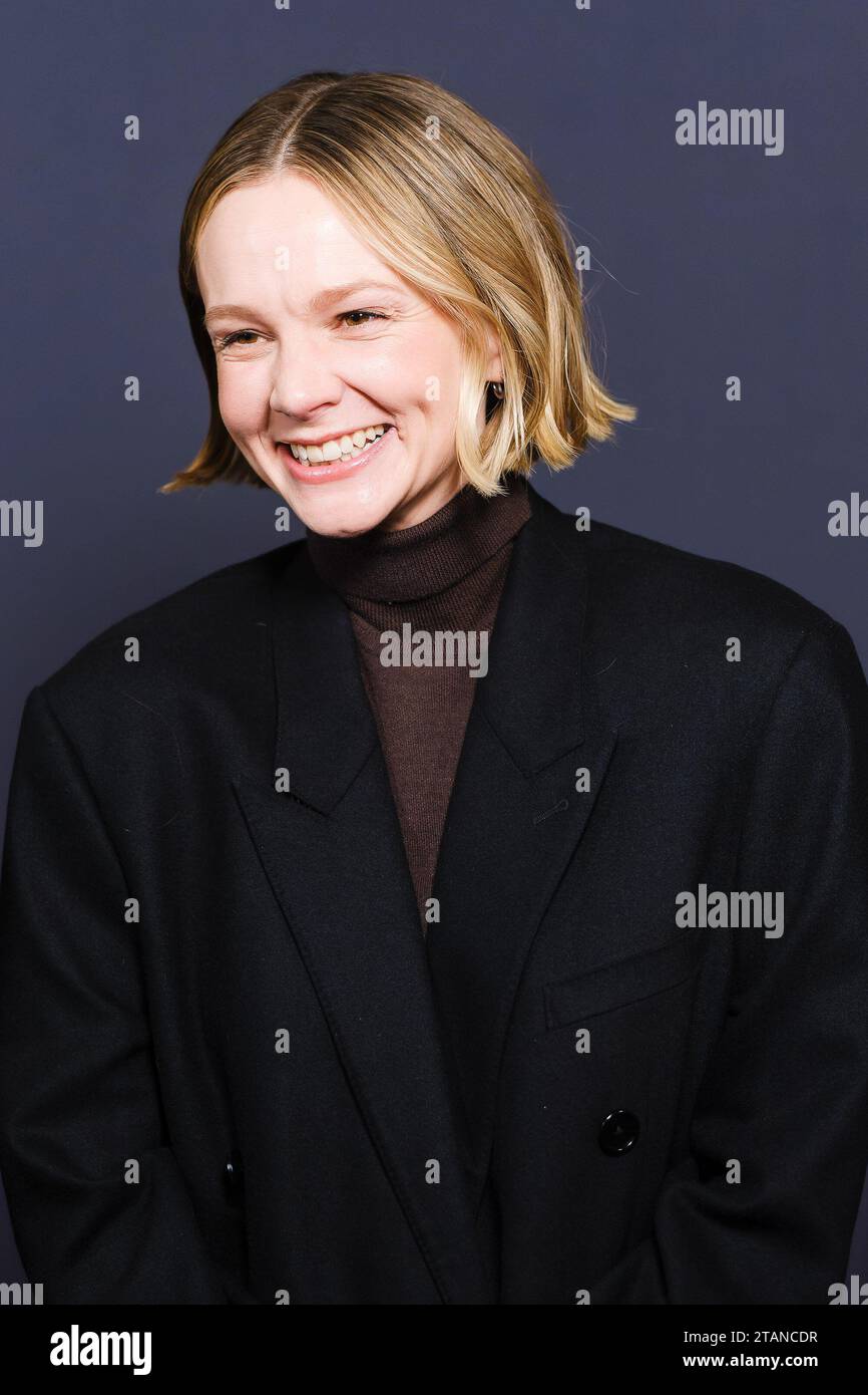 London, Großbritannien. Carey Mulligan nahm am 2 . Dezember 2023 an der Special Screening of Maestro im Picturehouse Central Teil . Bild von Julie Edwards. Quelle: JEP Celebrity Photos/Alamy Live News Stockfoto