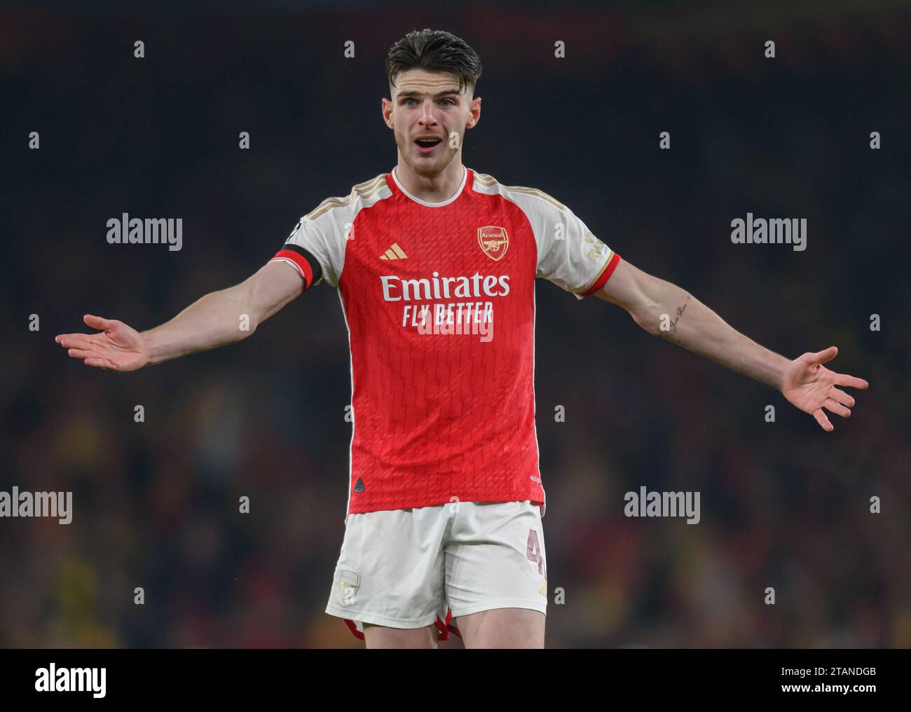 London, Großbritannien. 29. November 2023 – Arsenal gegen RC-Objektiv – Champions League – Emirates Stadium. Arsenals Declan Rice während des Champions League-Spiels gegen Lens. Bildnachweis: Mark Pain / Alamy Live News Stockfoto