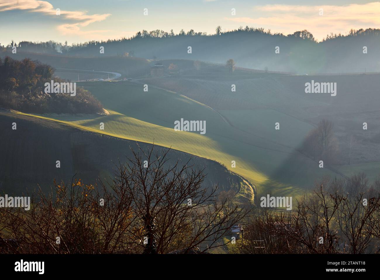 Sanfte Hügel bei Sonnenuntergang Stockfoto