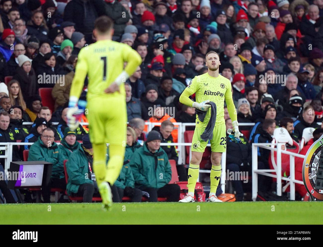 Wolverhampton Wanderers Torhüter Daniel Bentley ersetzt den verletzten Jose Sa während des Premier League-Spiels im Emirates Stadium in London. Bilddatum: Samstag, 2. Dezember 2023. Stockfoto