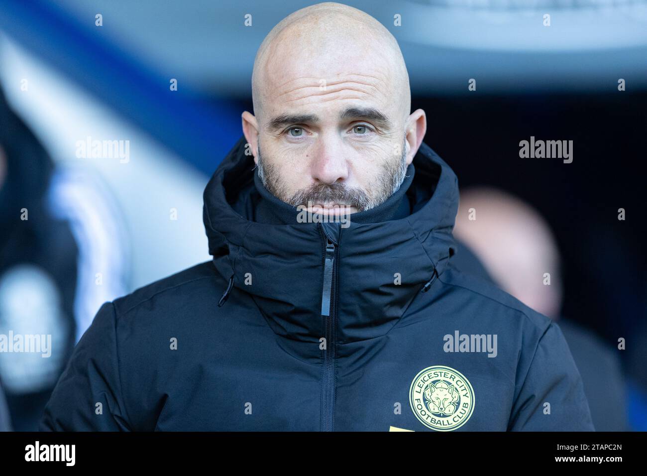 Enzo Maresca, Manager von Leicester vor dem Sky Bet Championship Spiel zwischen West Bromwich Albion und Leicester City in den Hawthorns, West Bromwich am Samstag, den 2. Dezember 2023. (Foto: Gustavo Pantano | MI News) Credit: MI News & Sport /Alamy Live News Stockfoto