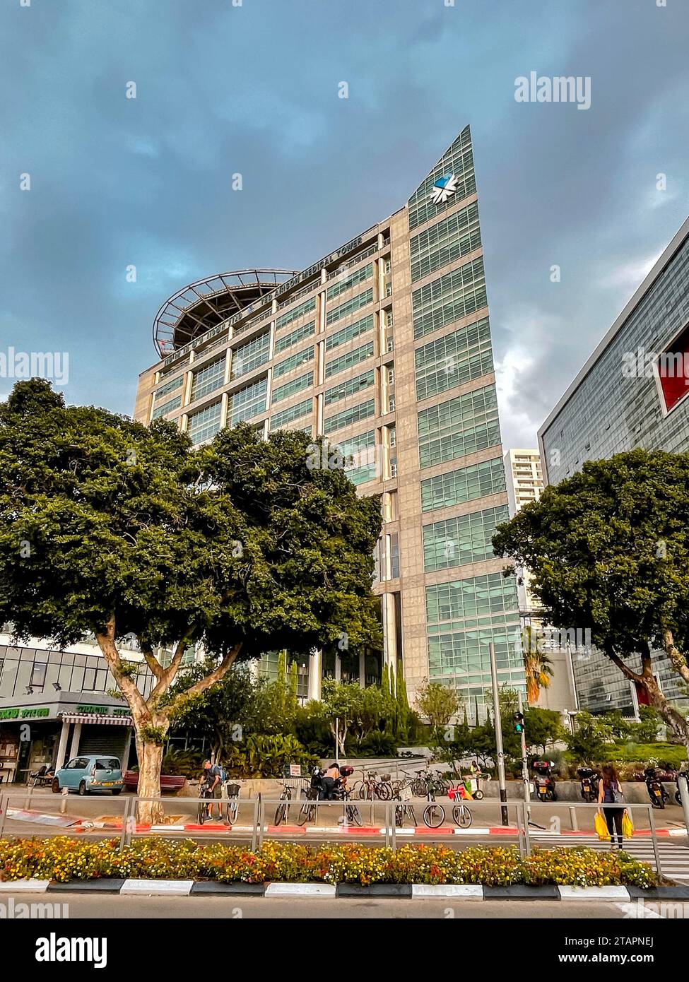 Tel Aviv, Israel - 9. Oktober 2023 - das Sourasky Medical Center oder Ichilov Hospital ist die größte nationale medizinische Versorgungseinrichtung in Israel. Gemäß für Stockfoto