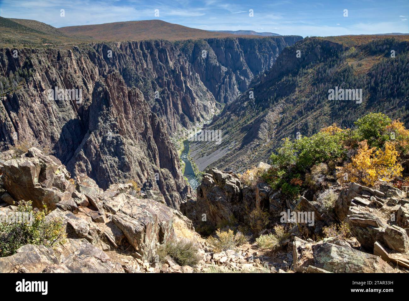 Ein weiteres Bild des Black Canyon des Gunnison nach Osten. Stockfoto