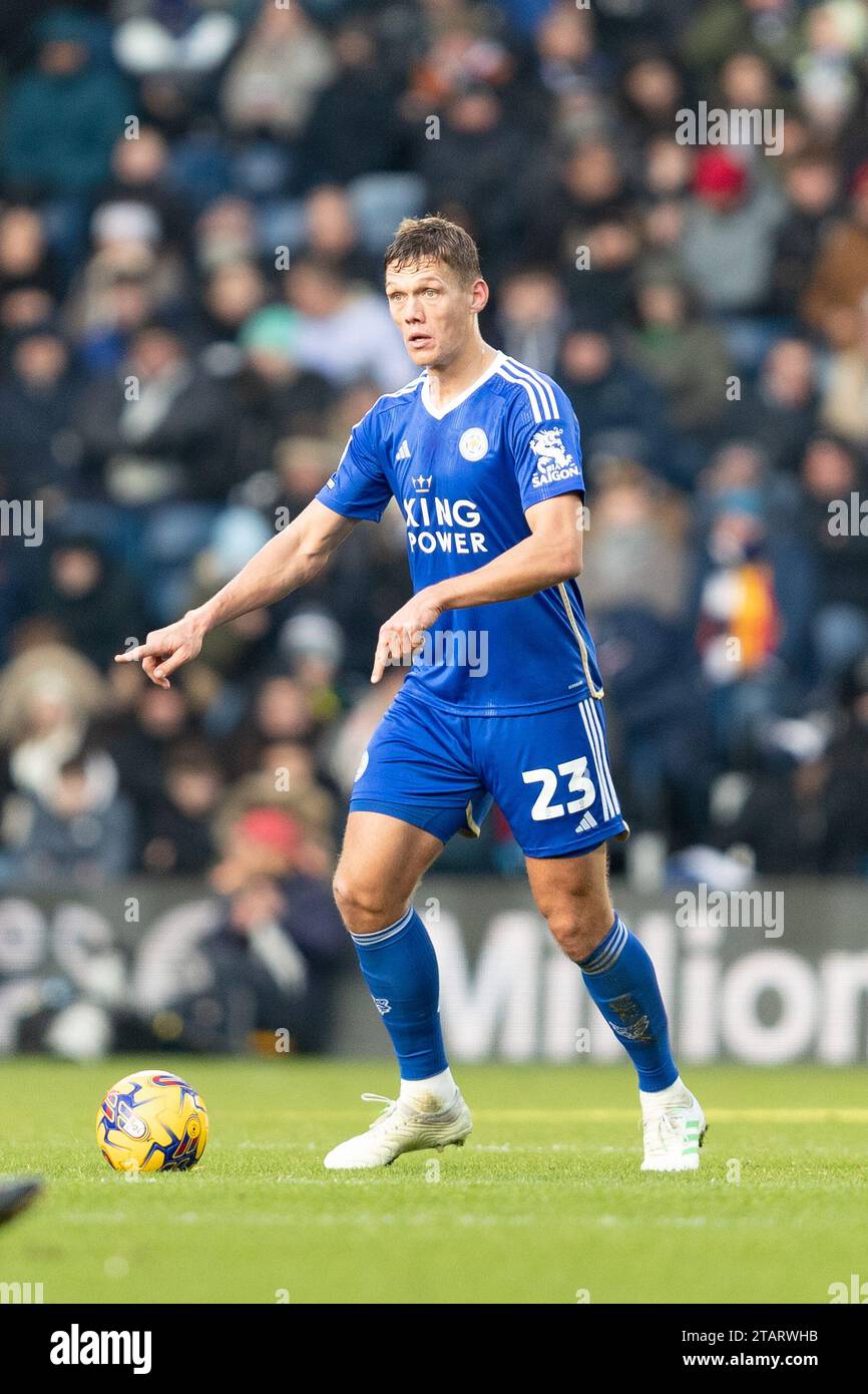 Jannik Vestergaard aus Leicester während des Sky Bet Championship-Spiels zwischen West Bromwich Albion und Leicester City in den Hawthorns, West Bromwich am Samstag, den 2. Dezember 2023. (Foto: Gustavo Pantano | MI News) Credit: MI News & Sport /Alamy Live News Stockfoto