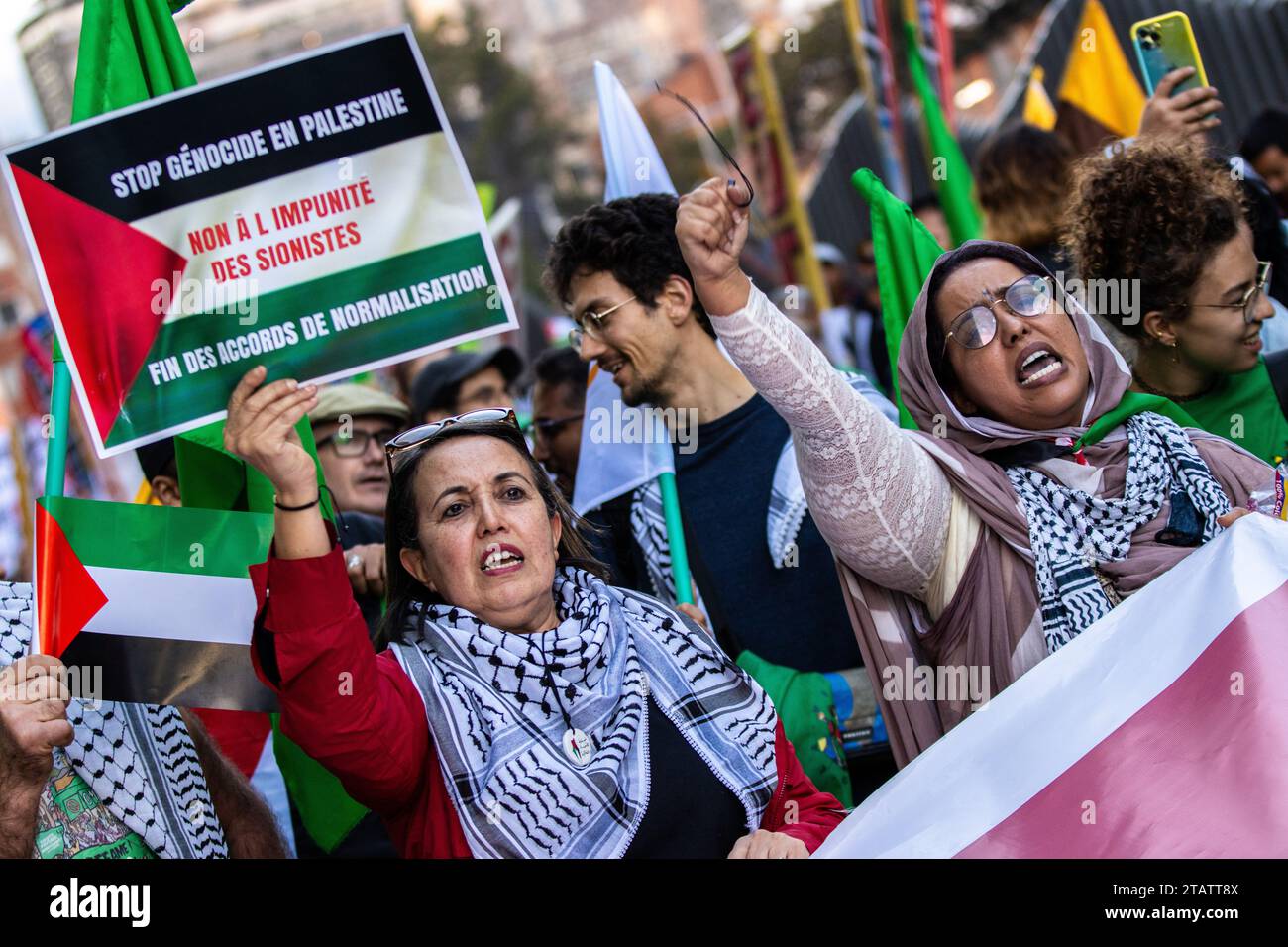 Die Demonstranten skandieren während der Demonstration Slogans. März in Bogotá zum Internationalen Tag der Solidarität mit dem palästinensischen Volk. Quelle: SOPA Images Limited/Alamy Live News Stockfoto