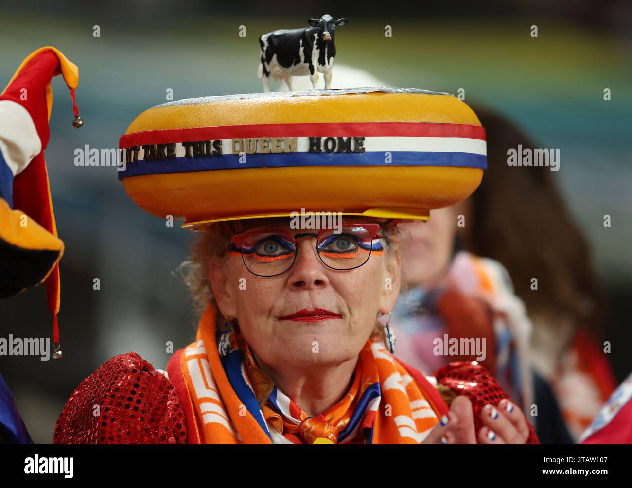 London, Großbritannien. Dezember 2023. Fans der Niederlande beim Spiel der UEFA Women's Nations League im Wembley Stadium in London. Der Bildnachweis sollte lauten: Paul Terry/Sportimage Credit: Sportimage Ltd/Alamy Live News Stockfoto