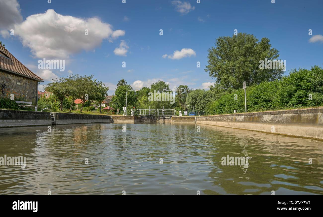 Schleuse Laucha, Sachsen-Anhalt, Deutschland *** Laucha Lock, Sachsen-Anhalt, Deutschland Stockfoto