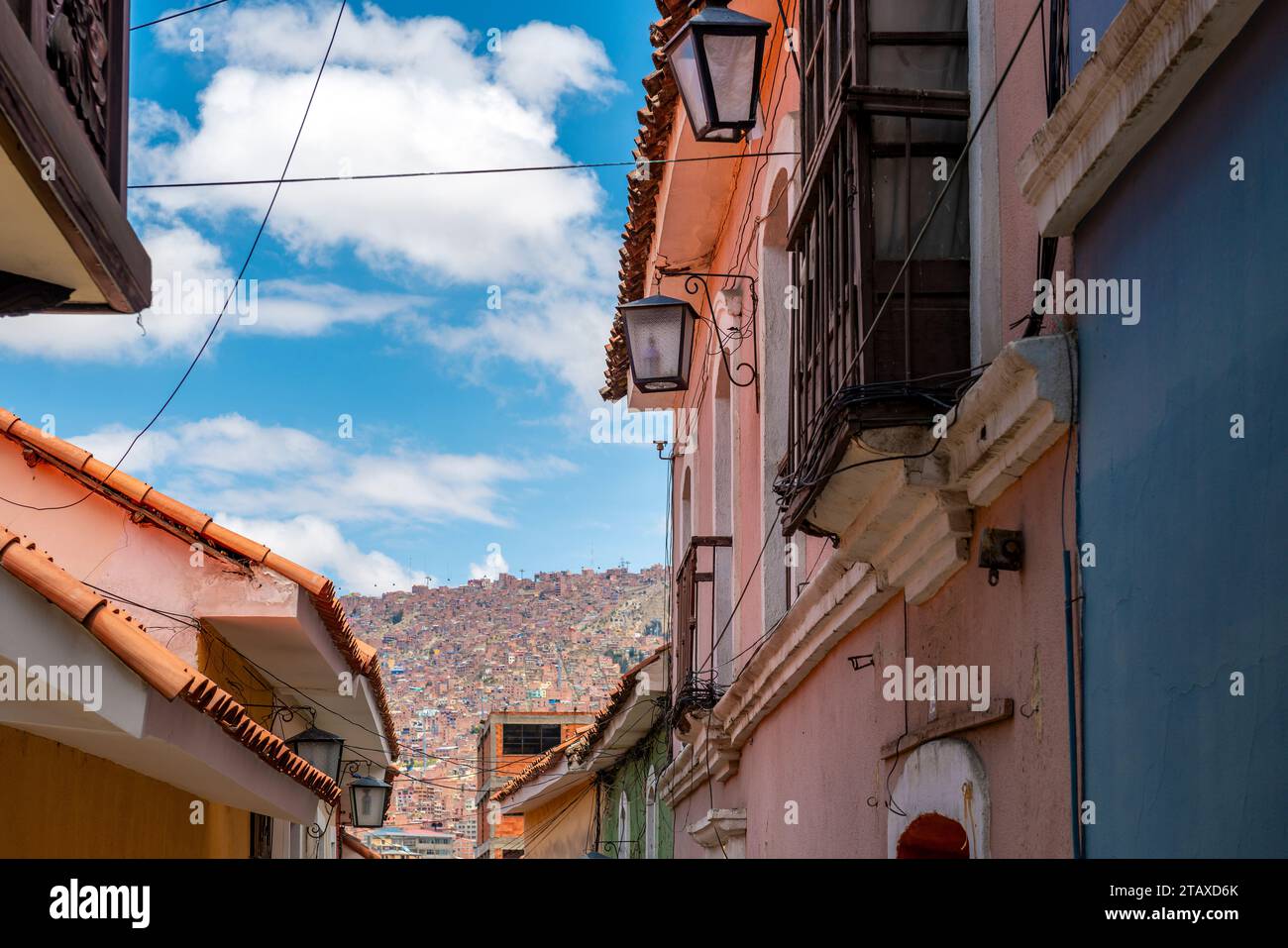 Stadtbild der Kolonialarchitektur in La Paz, Bolivien. Stockfoto