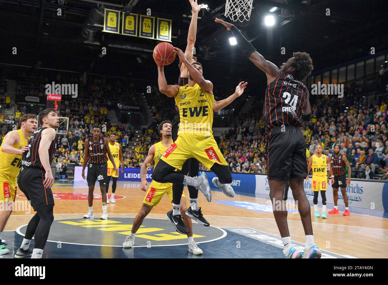 03.12.2023, EWE Arena, Oldenburg, DE, Easy CreditBBL, EWE Baskets