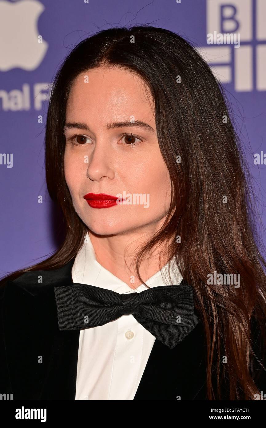 London, Großbritannien. Dezember 2023. Katherine Waterston nimmt an den 26. British Independent Film Awards 2023 im Old Billingsgate in London Teil. Quelle: Siehe Li/Picture Capital/Alamy Live News Stockfoto