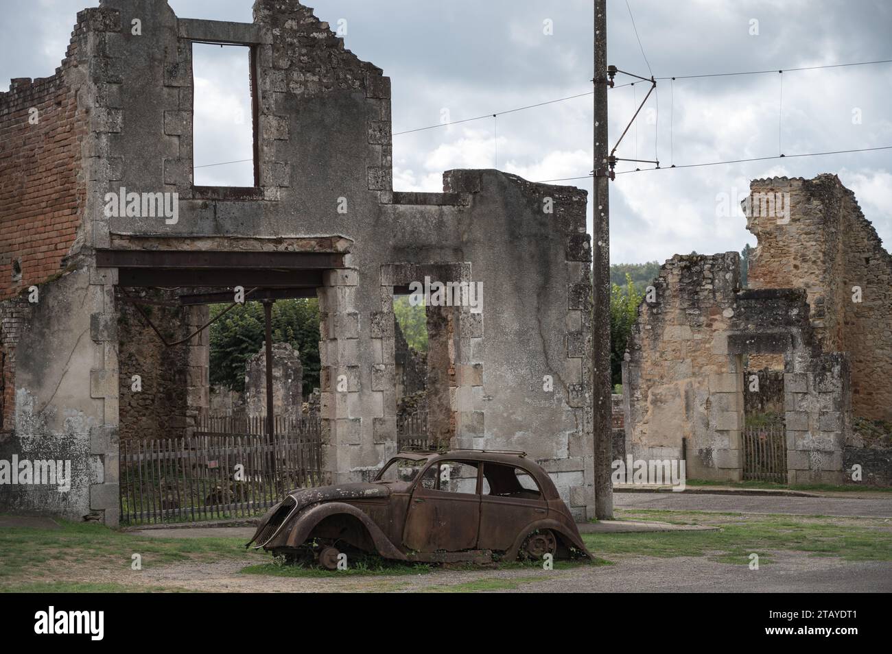 Details des Peugeot 202, der im Dorf Oradour Sur Glane während des Zweiten Weltkriegs und der Invasion Frankreichs durch die Nazis verbrannt wurde Stockfoto