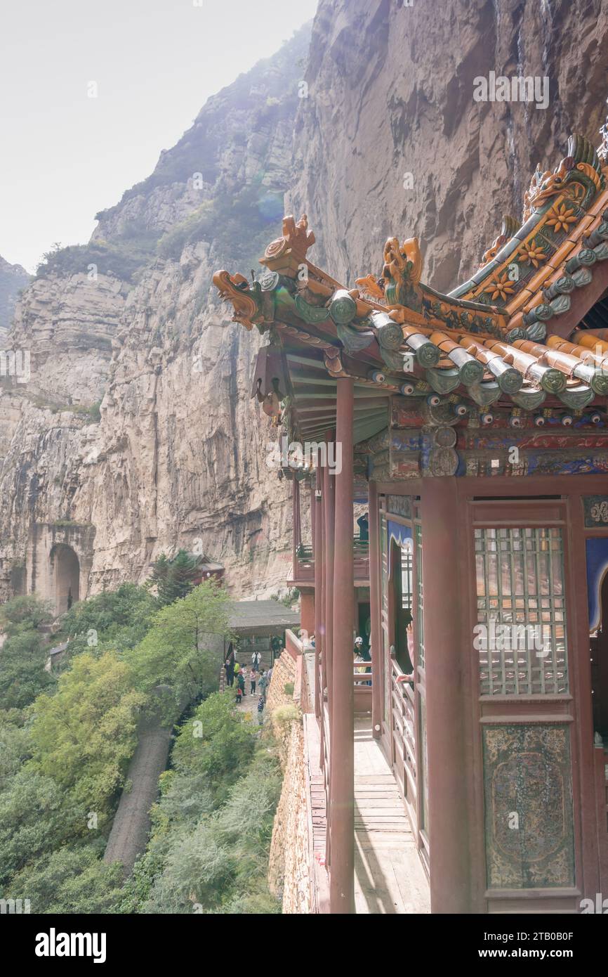 Das Detail des Daches des nördlichen Mt. Hengshan hängender Tempel in Datong in der Provinz Shanxi. Berühmte klassische chinesische Architektur Stockfoto Das Detail des Daches des nördlichen Mt. Hengshan hängender Tempel in Datong in der Provinz Shanxi. Berühmte klassische chinesische Architektur Stockfoto