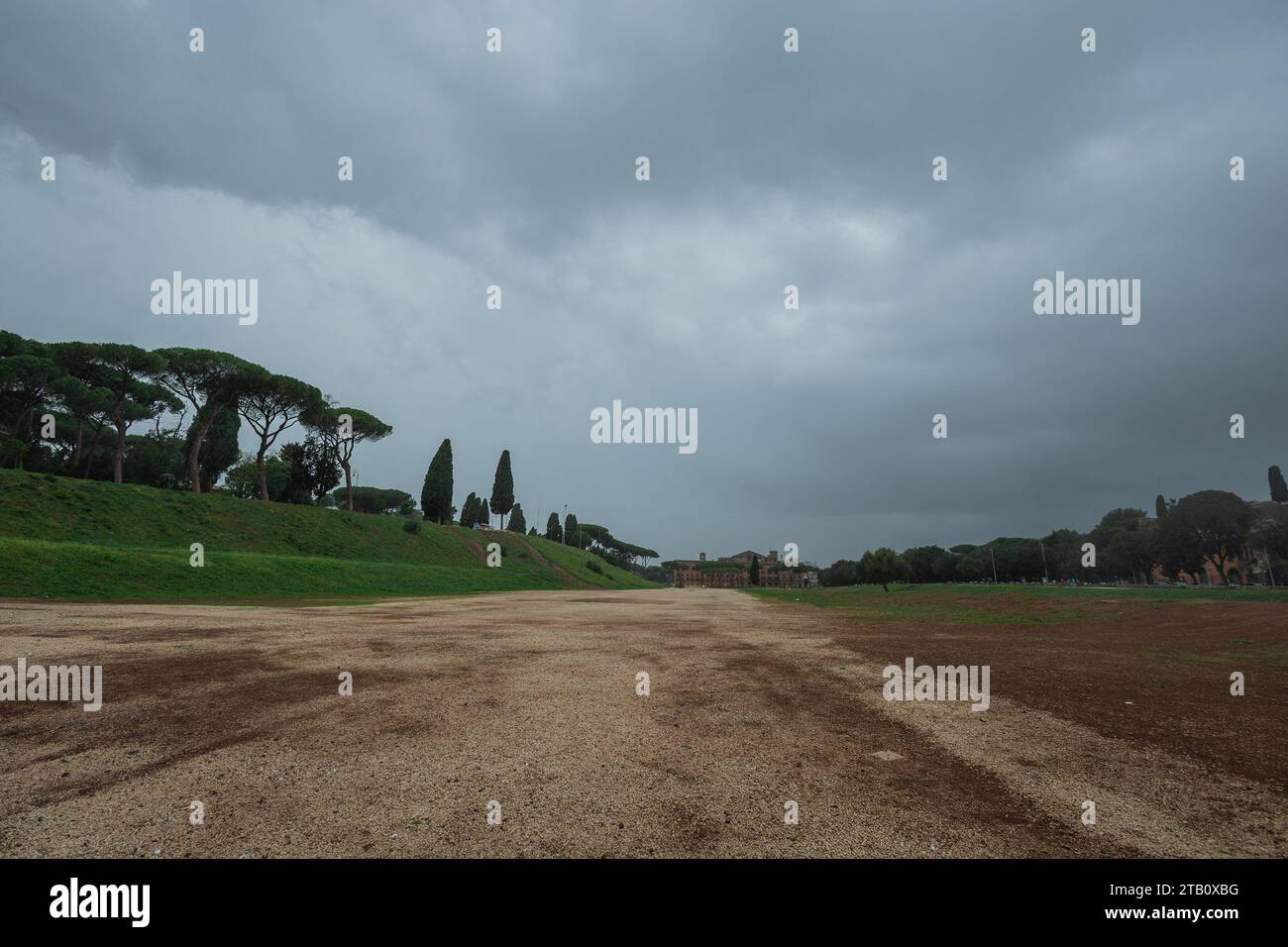 Südlicher Teil des Circo Massimo in Rom. Circus maximus war das größte Wagenrennen-Stadion im antiken rom zwischen Avenienz und palatin. Stockfoto