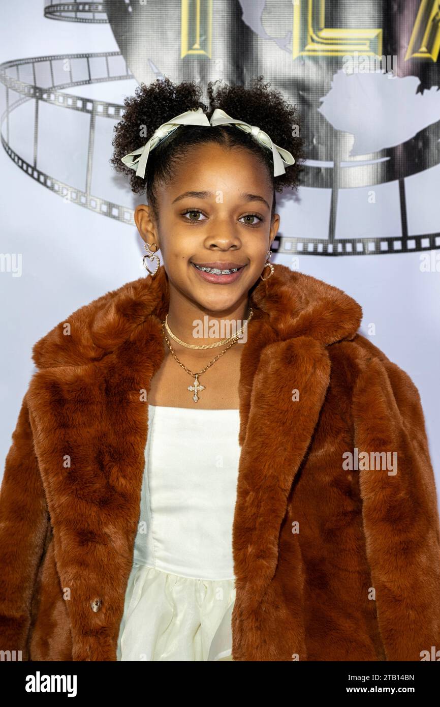 Los Angeles, USA. Dezember 2023. Schauspielerin Journey Christine nimmt