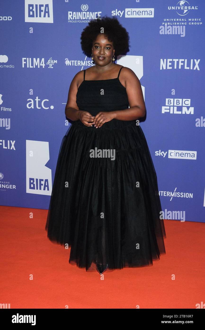 London, Großbritannien. Lolly Adefope fotografierte die Teilnahme an den 26. British Independent Film Awards am 3. Dezember 2023 im Old Billingsgate . Bild von Julie Edwards. Quelle: JEP Celebrity Photos/Alamy Live News Stockfoto