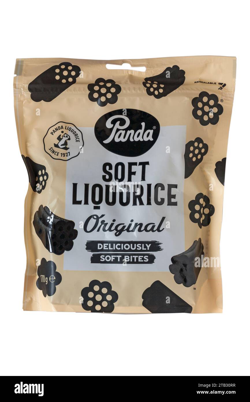 Paket Panda weiche Lakritze Original köstlich weiche Bisse isoliert auf weißem Hintergrund Stockfoto