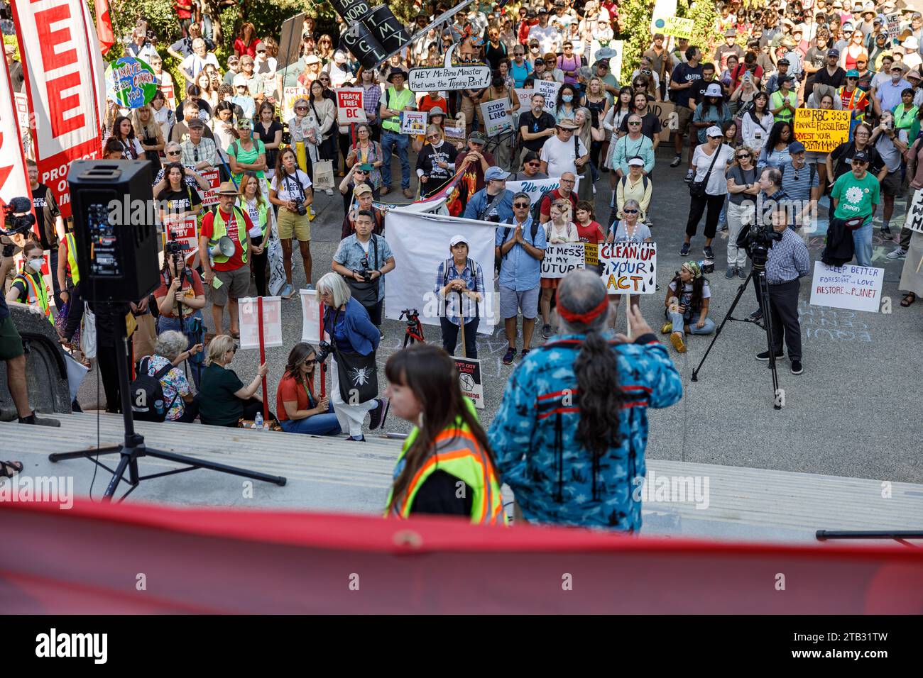 Vancouver, Kanada - 15. September 2023: Globaler Klimastreik vor dem Rathaus von Vancouver. Stockfoto