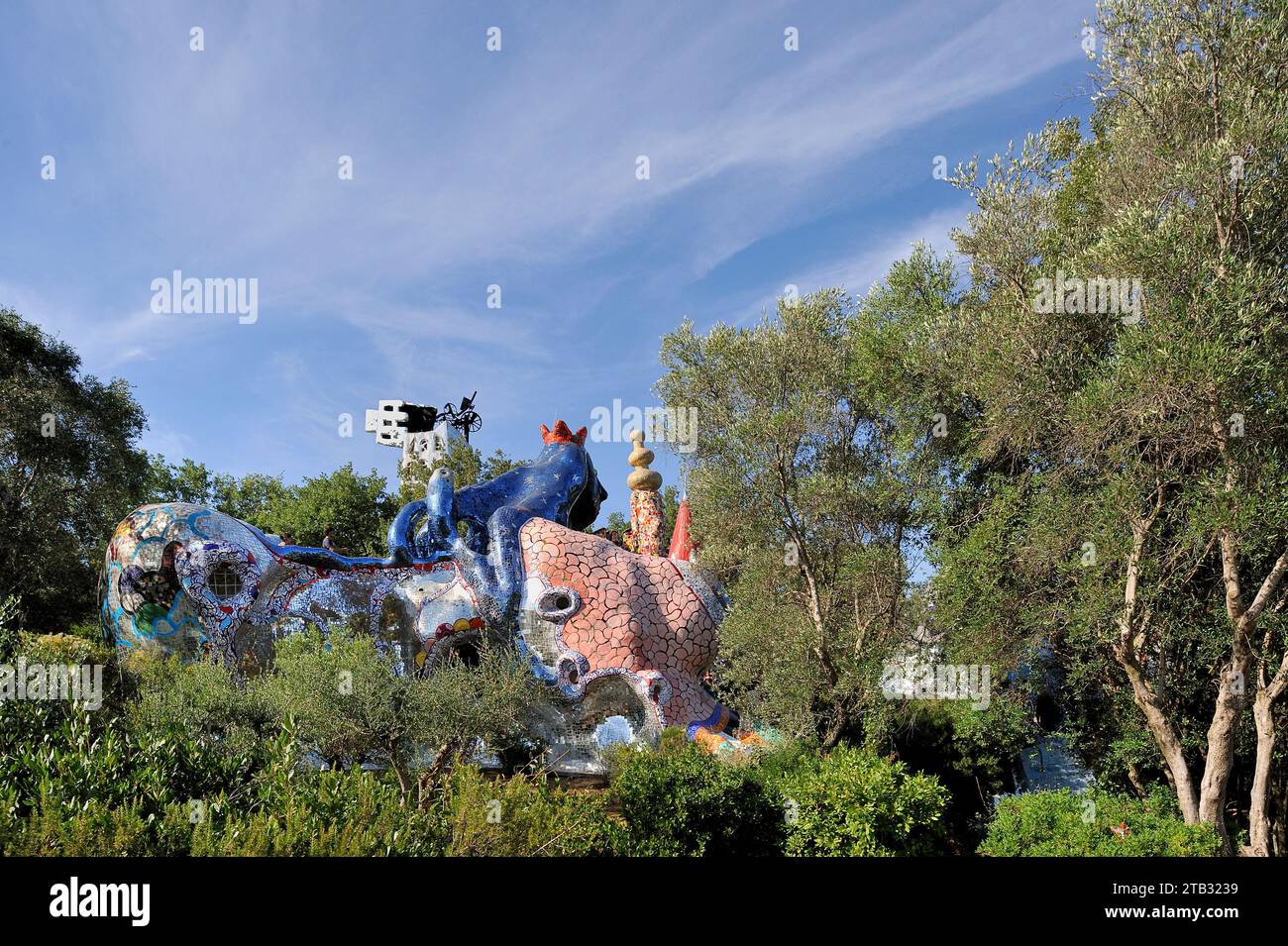 Der Tarot-Garten (italienisch IL Giardino dei Tarocchi) wurde von dem französisch-amerikanischen Künstler Niki de Saint Phalle in Pescia Fiorentina, Garavicchio, Toskana, geschaffen Stockfoto