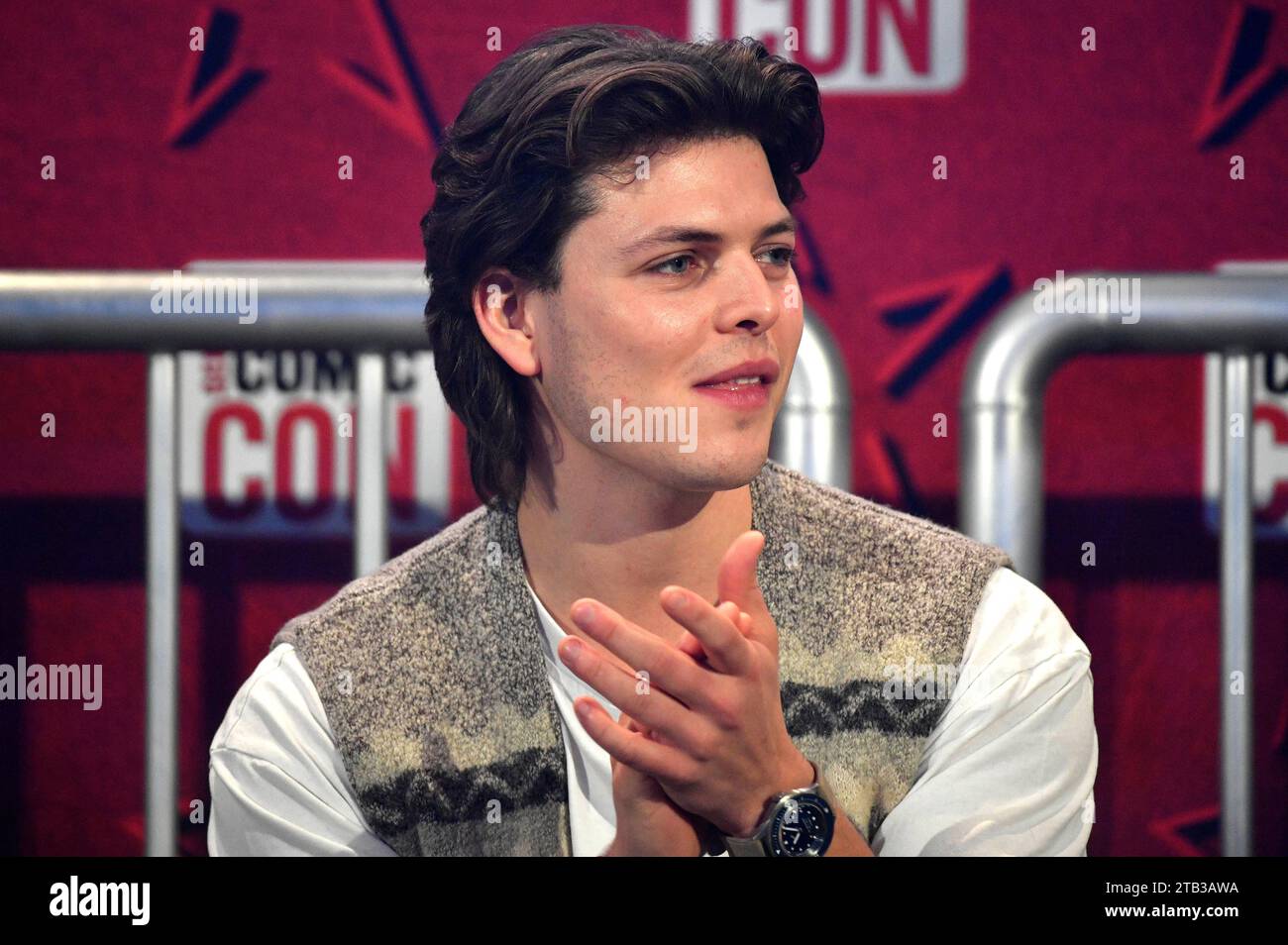 Alex hogh Andersen auf der German Film & Comic Con Winter Edition in der Messe Dortmund. Dortmund, 03.12.2023 *** Alex hogh Andersen auf der German Film Comic Con Winter Edition auf der Messe Dortmund Dortmund, 03 12 2023 Foto:Xn.xKubelkax/xFuturexImagex Comic_con_3340 Credit: Imago/Alamy Live News Stockfoto