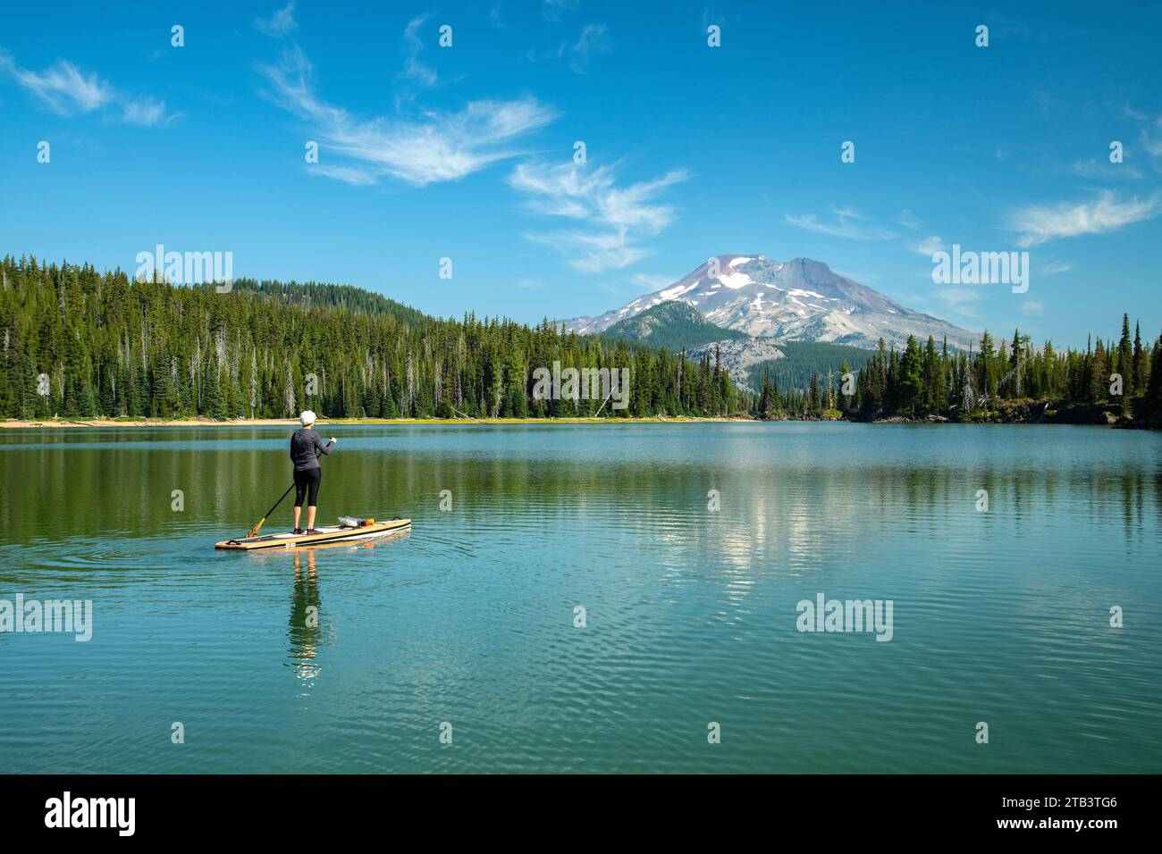 USA, Oregon, Bend, Deschutes National Forest, Sparks Lake Stockfoto