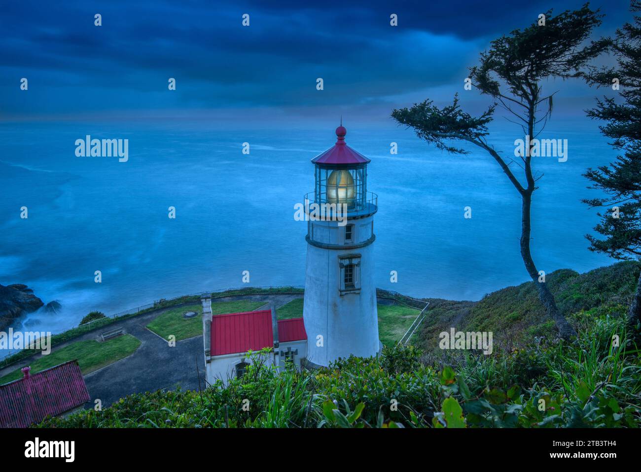 USA, Oregon Coast, Oregon, Lane County. Yachats, Heceta Head Light Stockfoto