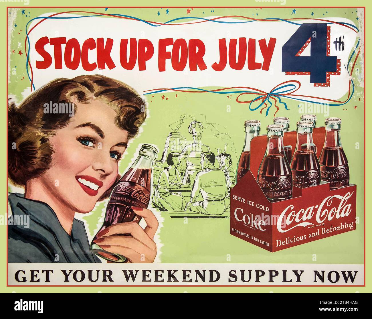 Vintage 1940er Jahre Coca Cola Werbeplakat „Vorrat für den 4. Juli, hol dir jetzt dein Wochenendvorrat“ US-Bundesfeiertag feiert Unabhängigkeitstag Illustration Werbung America Americana USA Stockfoto