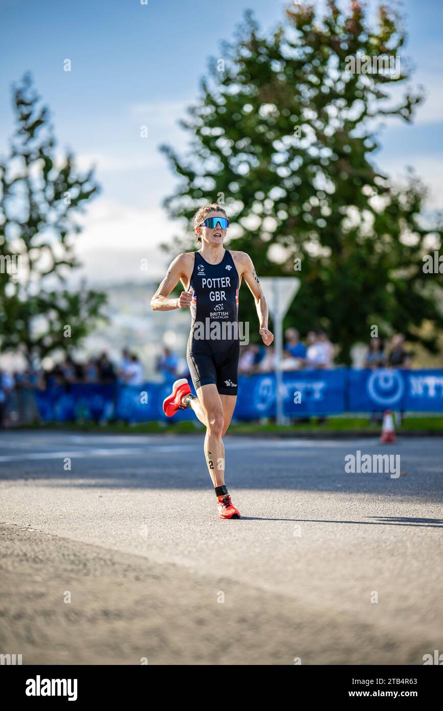 Beth Potter lief in Pontevedra in der Triathlon-Weltmeisterschaft 2023. Stockfoto