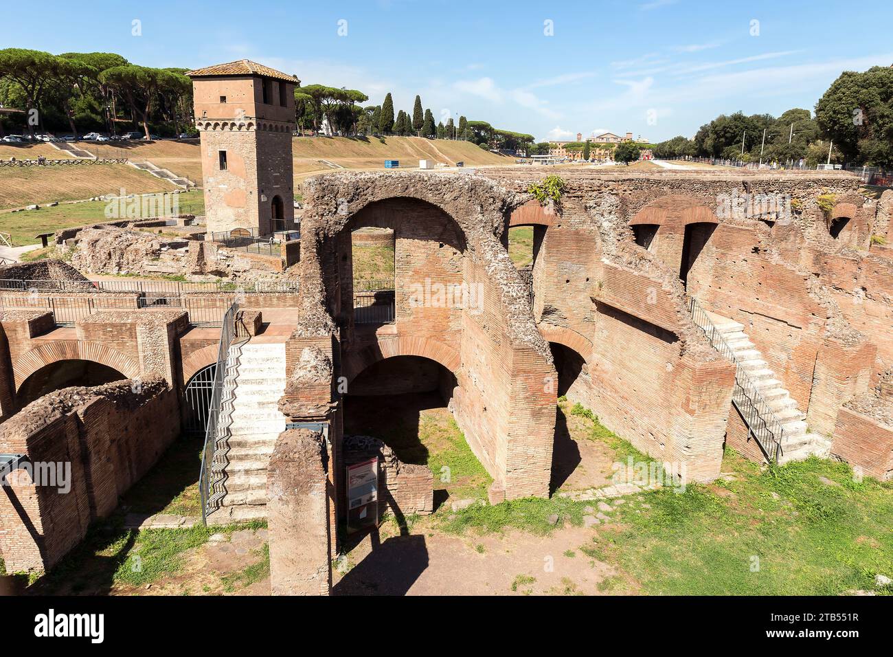 Panoramablicke des Circus Maximus (Circo Massimo) in Rom, Provinz Latium, Italien. Stockfoto