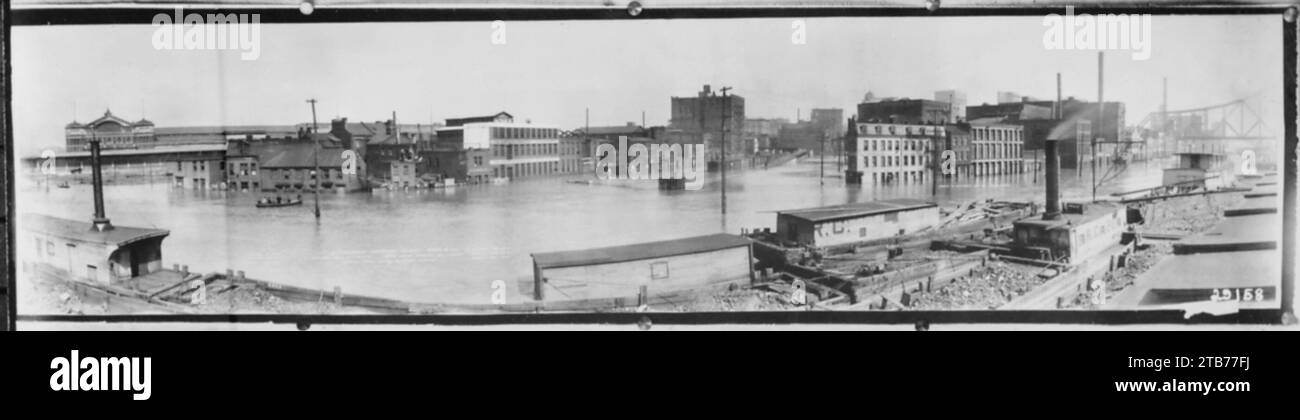 Water Street und Liberty Avenue, Pittsburgh, unter 20 Zoll Wasser während der Überschwemmung vom 1907. März 03-1907 Stockfoto