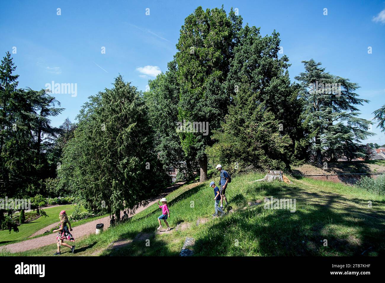 Le Quesnoy (Nordfrankreich): Schlendern Sie durch den Park innerhalb der Stadtmauern Stockfoto