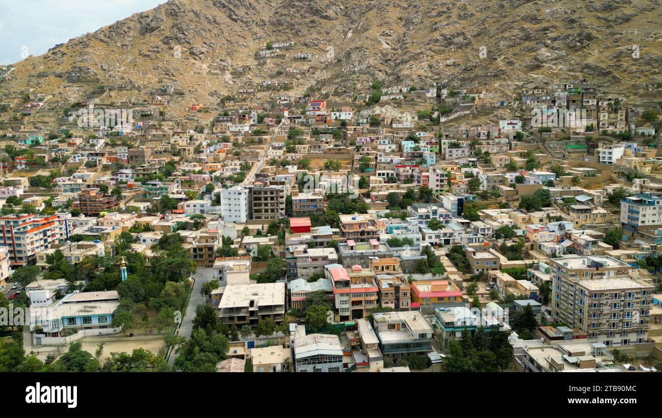 Luftaufnahme von Häusern auf den Hügeln in Kabul-Stadt Afghanistan Stockfoto
