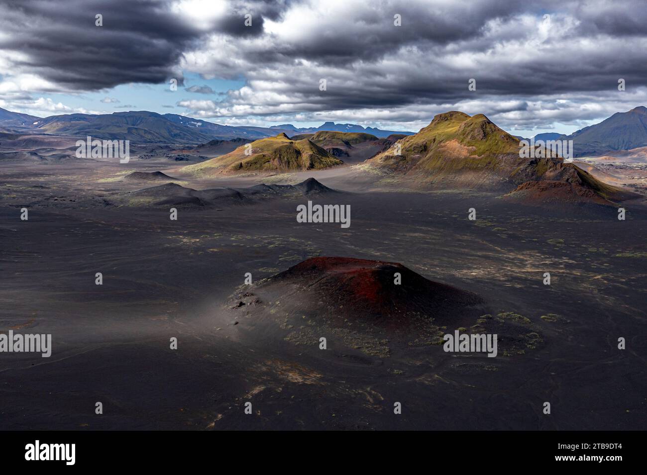 Ursprüngliche, erloschene Vulkanlandschaft in der Nähe von Landmannalaugar, Island Stockfoto