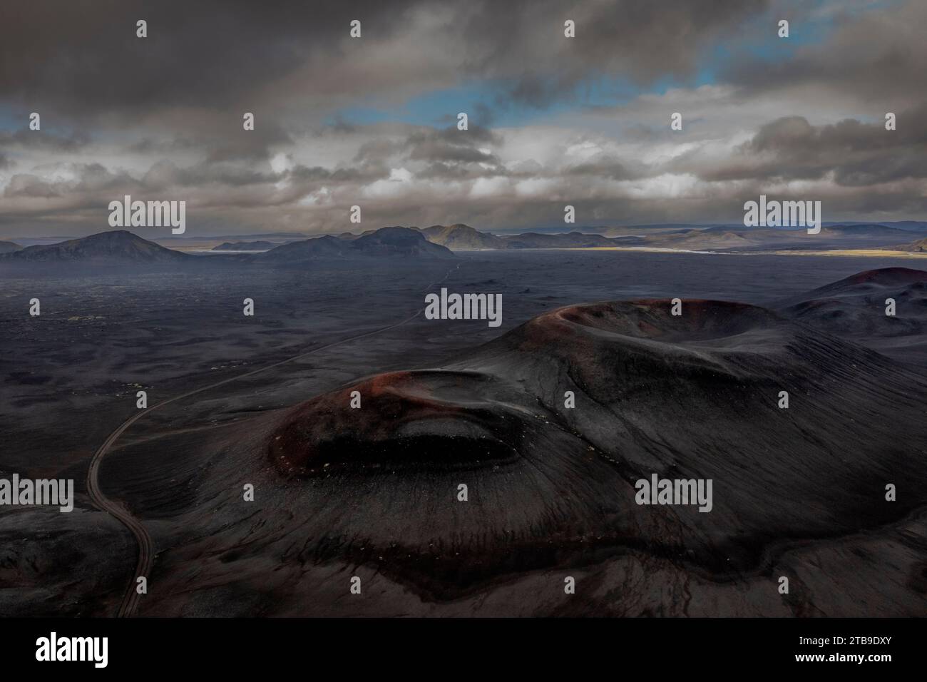 Ursprüngliche, erloschene Vulkanlandschaft in der Nähe von Landmannalaugar, Island Stockfoto