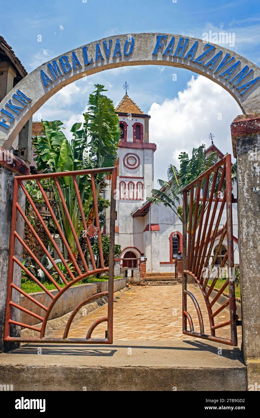 Neoromanische FJKM Ambalavao Fahazavana Kirche aus dem 19. Jahrhundert in Fianarantsoa, Region Haute Matsiatra, zentrales Hochland, Madagaskar, Afrika Stockfoto