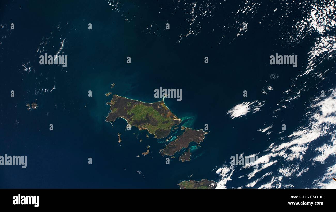 Blick aus dem Weltraum auf die Furneaux Islands in der Bass Strait vor Südaustralien. Stockfoto