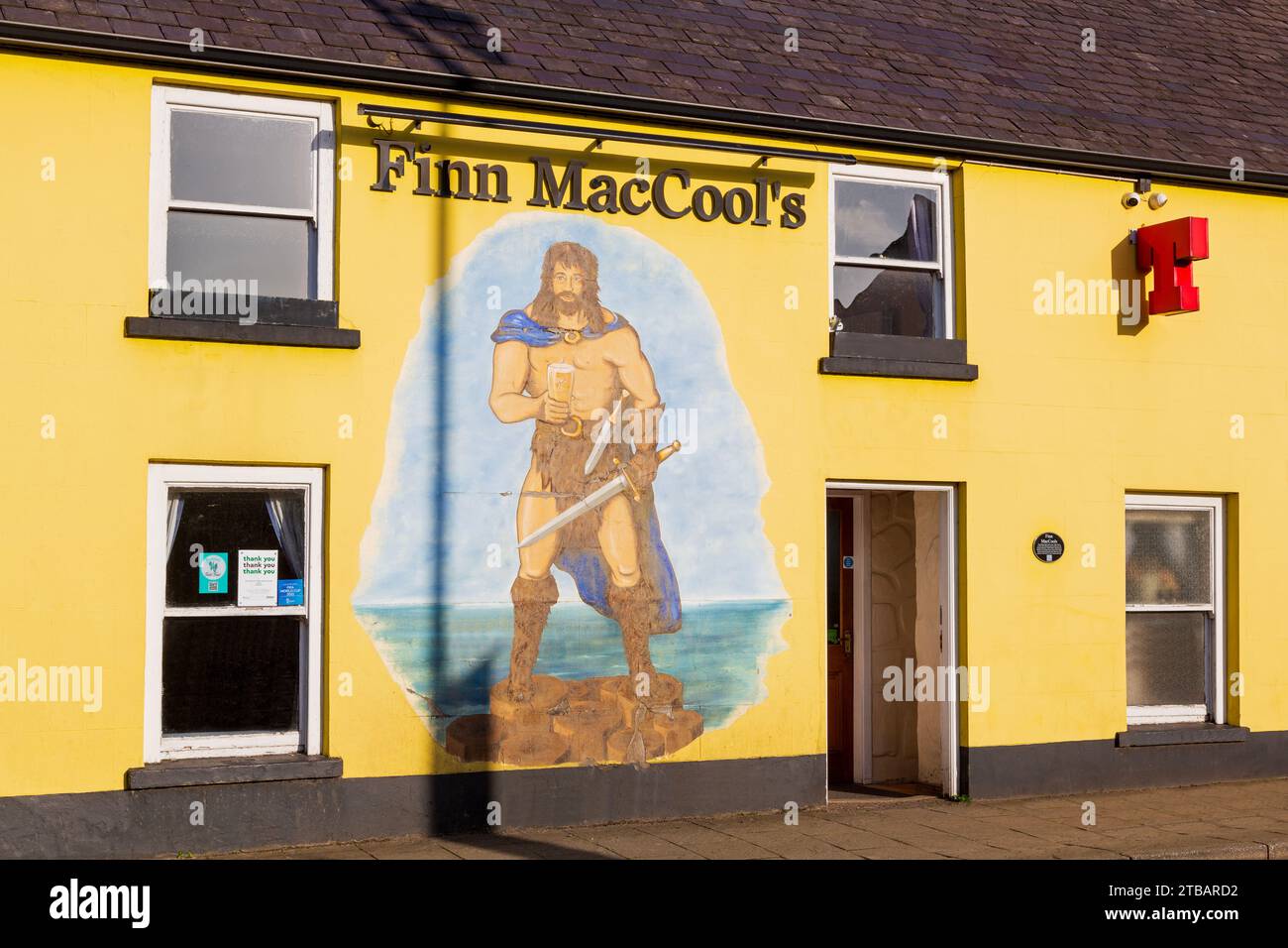 Finn MacCool's Pub, Bushmills, County Antrim, Nordirland, Großbritannien Stockfoto