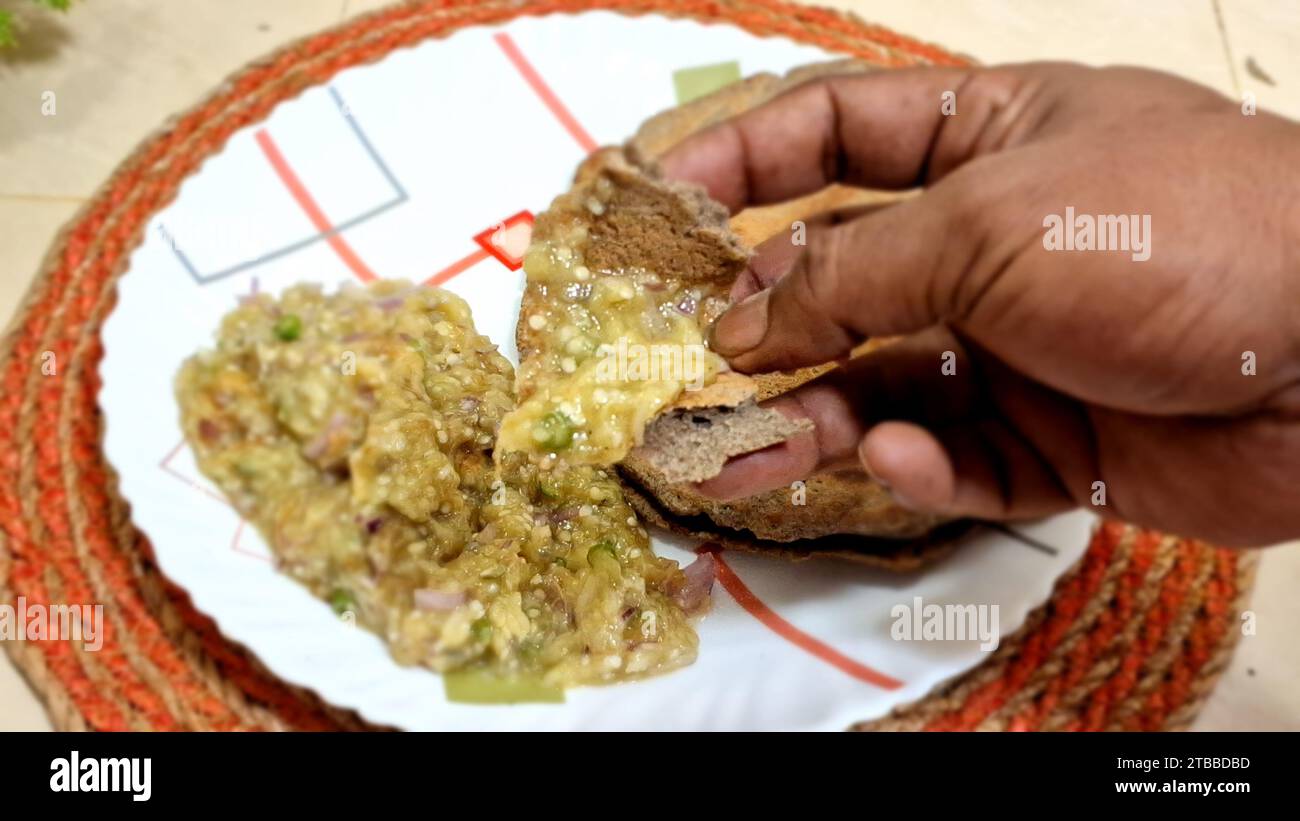 Kalai Ruti (Roti) ist ein sehr beliebtes Essen in Bangladesch. Stockfoto