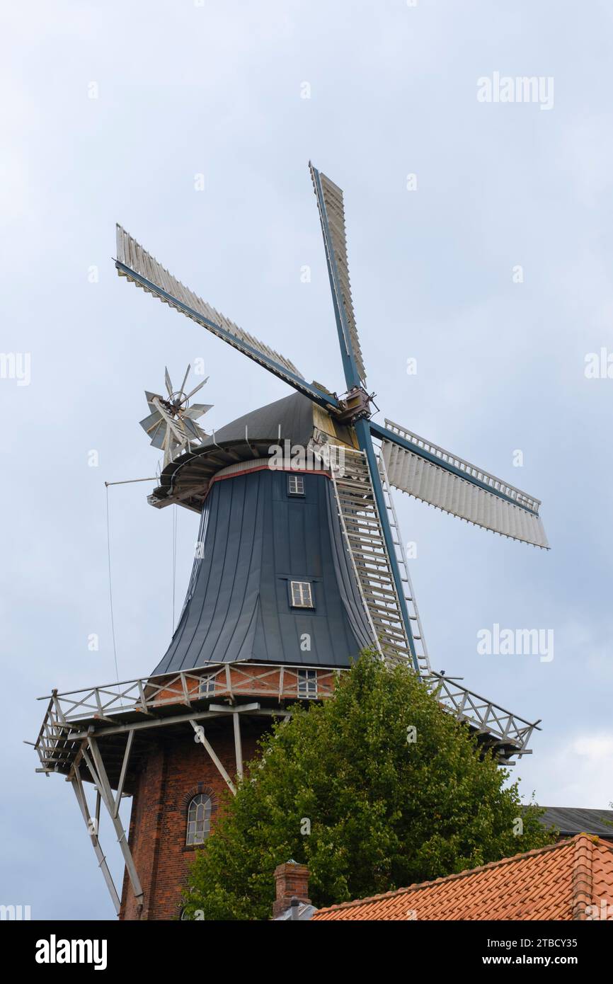 Windmühle in Norden Ostfriesland Stockfoto