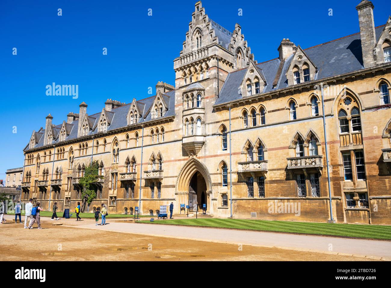 Meadow Building mit Haupteingang zum Christ Church College, University of Oxford, vom Broad Walk in Oxford, Oxfordshire, England, Großbritannien Stockfoto