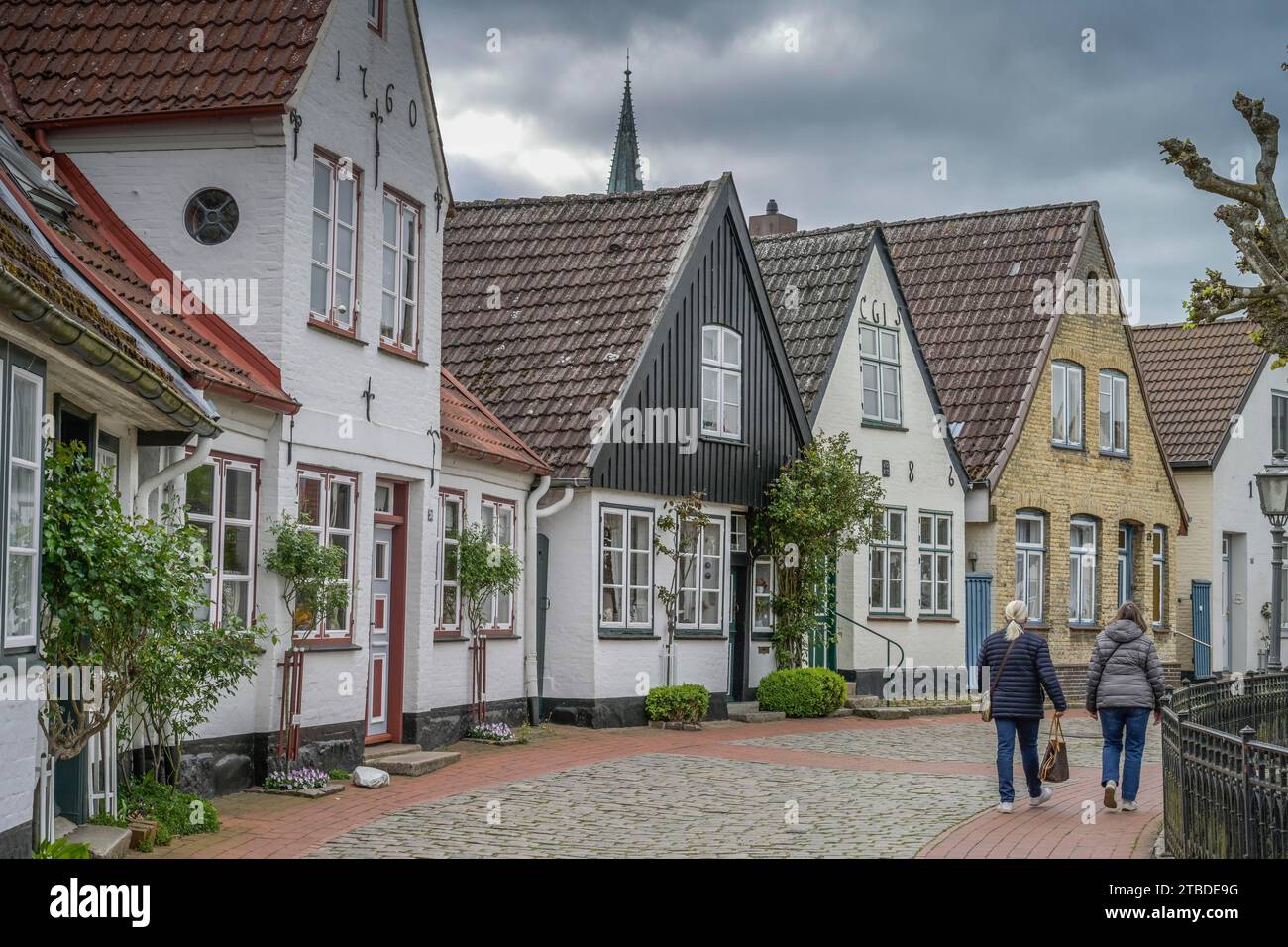 Alte Gebäude, Suederholmstraße, historische Fischersiedlung Holm, Schleswig-Holstein, Deutschland Stockfoto