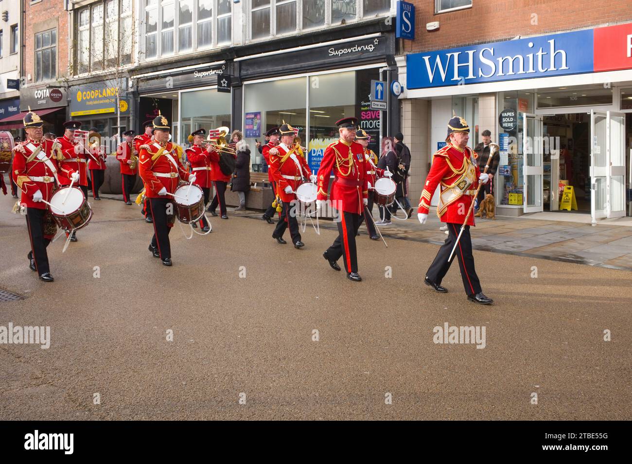 Die Band der Yorkshire Volunteers in Scarborough für die Remembrance Day Parade 2023 Stockfoto