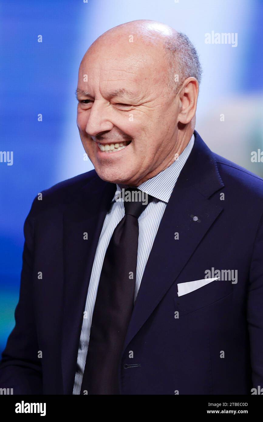 Inter-Sportdirektor Giuseppe Marotta während der neunten Ausgabe der Gazzetta Sports Awards, der Preisverleihung für Sportstars, organisiert von La Gazzetta dello Sport in Neapel am 6. Dezember 2023 an Bord der MSC Fantasia. Stockfoto