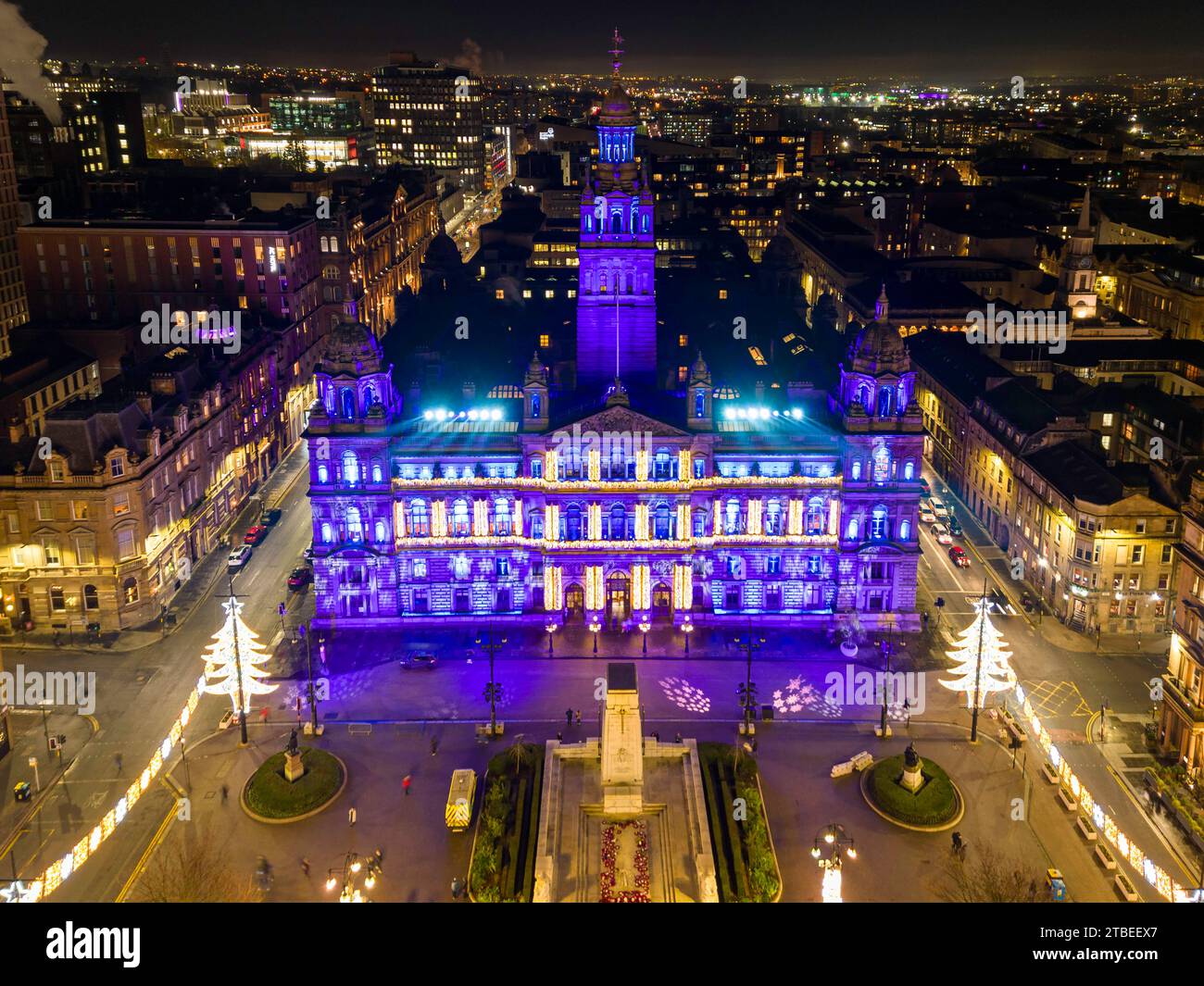 Glasgow City Chambers Christmas Light Display, George Square, Glasgow, Schottland, Großbritannien Stockfoto