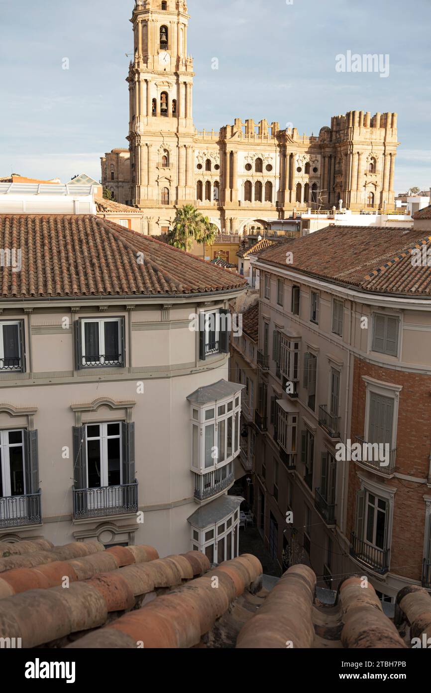 Kathedrale von Malaga: Ein Meisterwerk der spanischen Architektur - tauchen Sie ein in die gotische Schönheit und historische Bedeutung der berühmten Kathedrale von Malaga. Stockfoto