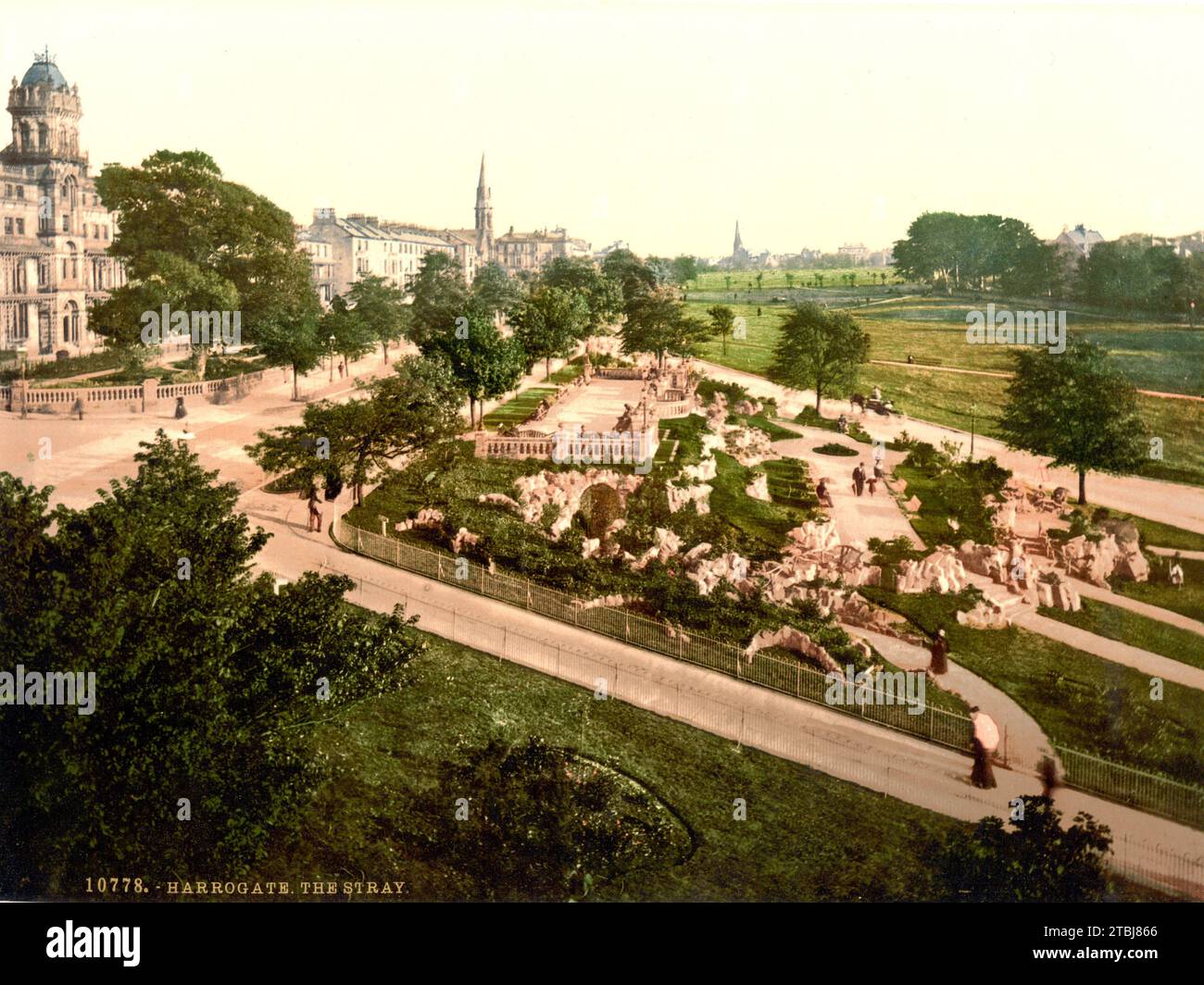 The Stray, Harrogate, in der englischen Unitary Authority North Yorkshire, CA 1895, England, Historisch, digital restaurierte Reproduktion von einer Vorlage aus dem 19. Jahrhundert / The Stray, Harrogate, in der englischen Unitary Authority North Yorkshire, CA 1895, England, historische, digital restaurierte Reproduktion eines Originals aus dem 19. Jahrhundert Stockfoto