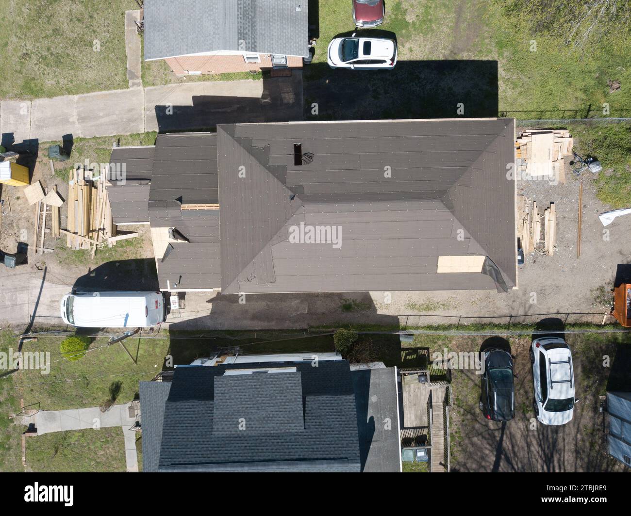 Fotos von Dachdrohnen für Wohngebäude Stockfoto